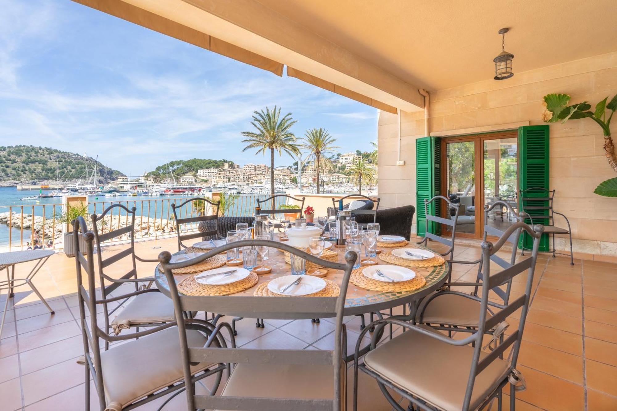 Sa Caleta Villa *